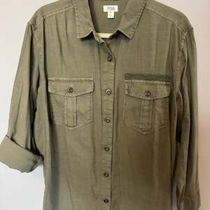ANA A New Approach Women's Army Green Shirt Top Blouse Size Medium